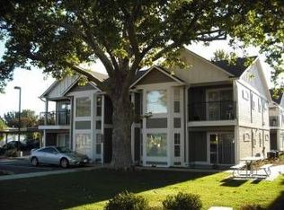 2922 N Cole Rd APT 102, Boise, ID 83704