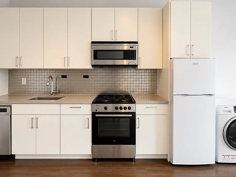18 W 125th St #4R — Photo 4