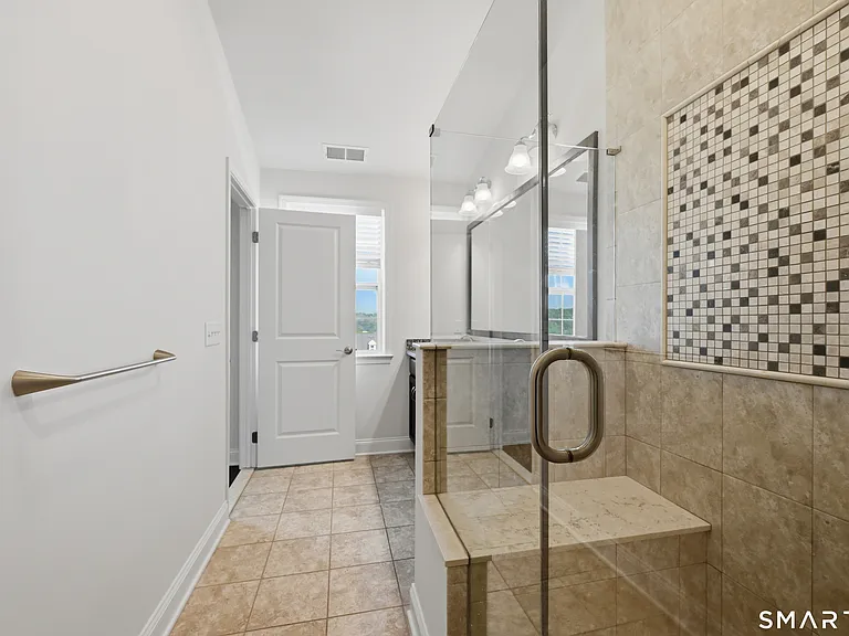 15 Moorland Dr #15 — Photo 24