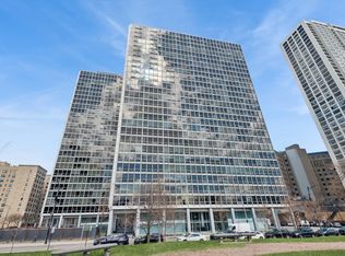 330 W Diversey Pkwy APT 1702, Chicago, IL 60657