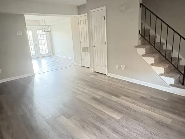 149 Jones Franklin Rd APT F, Raleigh, NC 27606