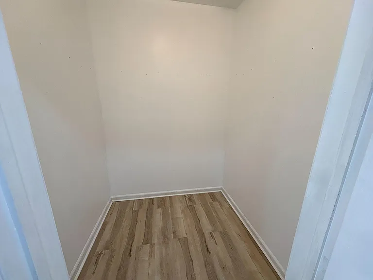 72304 Delaire Landing Rd #304 — Photo 28
