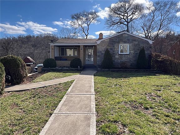 2nd image of 186 Kathleen Dr