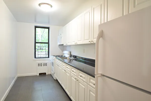 Rented by Goldfarb Properties | media 1