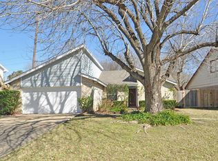 16803 Red Gully Dr, Sugar Land, TX 77498