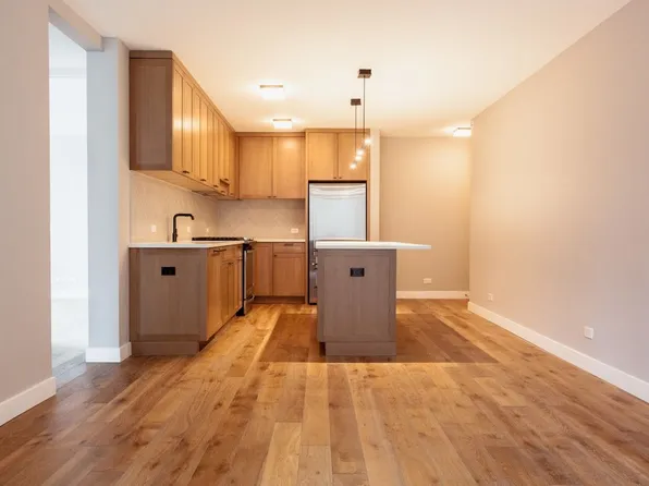 560 West 43rd Street image 1 of 15