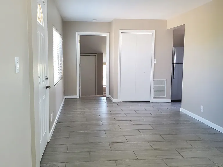 5845 1/2 Rock Farm Rd — Photo 1