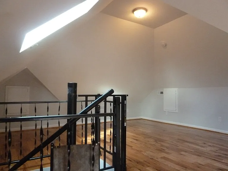 Loft Bedroom/office