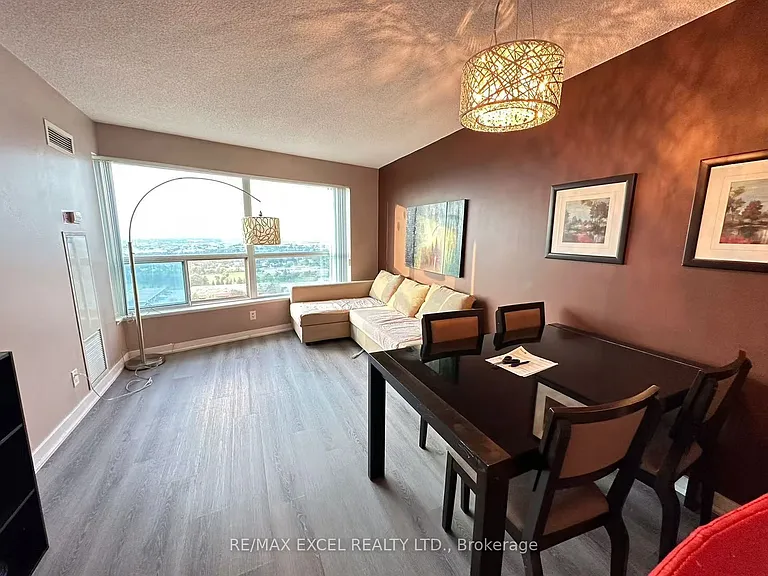 38 Lee Centre Dr #2912 — Photo 7