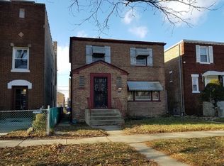 10234 S Eberhart Ave, Chicago, IL 60628