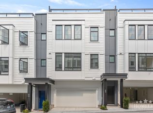 2075 Oak Meadows Dr #45, Surrey, BC V3Z 1J6