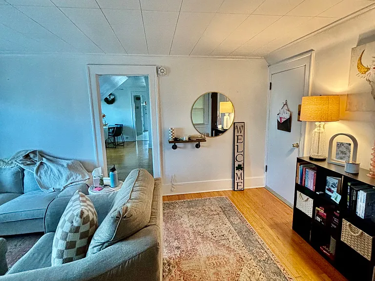 421 Schuyler St #3 — Photo 1