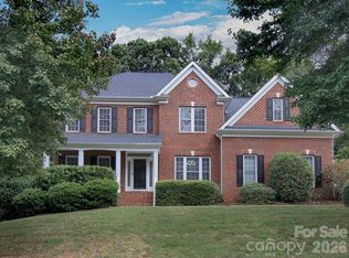166 Laurel Glen Dr, Mooresville, NC 28115