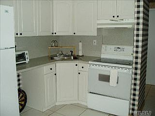 1st image of 36 Rego Ave