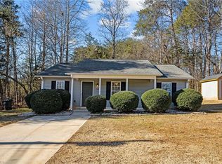 3718 Ribbon Ln, Winston Salem, NC 27107
