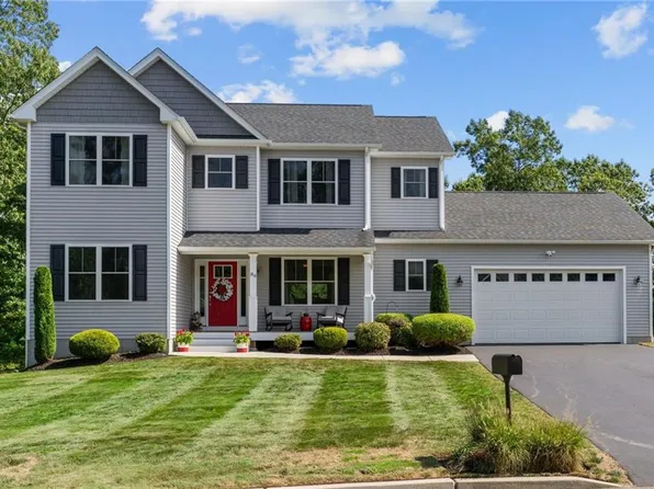 89 Teakwood Dr W, Coventry, RI 02816