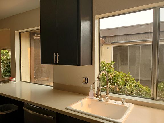3rd image of 30 Acorn Ct #304