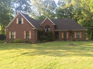 2484 Oak Woods Dr E, Hernando, MS 38632