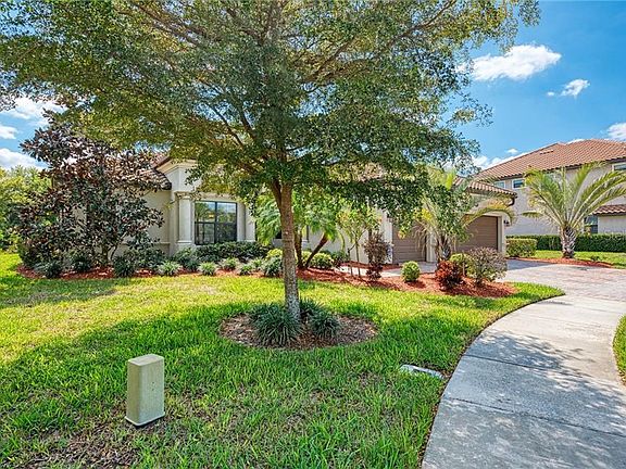 3rd image of 20940 Loggia Ct