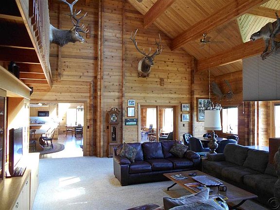 3rd image of 106 Red Tail Hawk Ln