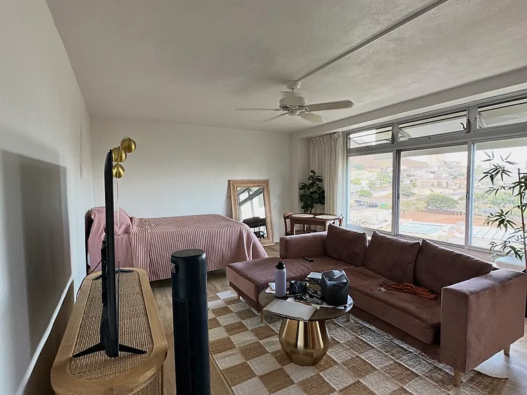 1511 Nuuanu Ave #1021 — Photo 3