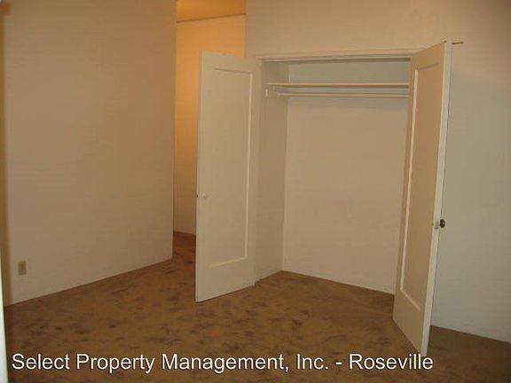 4th image of 2330 Capitol Ave APT 14