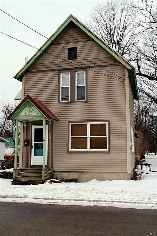 17 Empey Ave photo 1