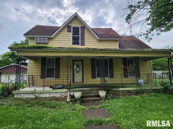 630 Church St, Xenia, IL 62899