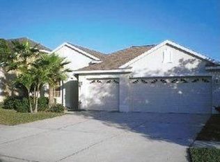 18713 Chopin Dr, Lutz, FL 33558