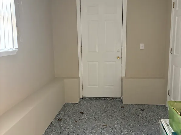 (undisclosed Address), Warwick, RI 02886