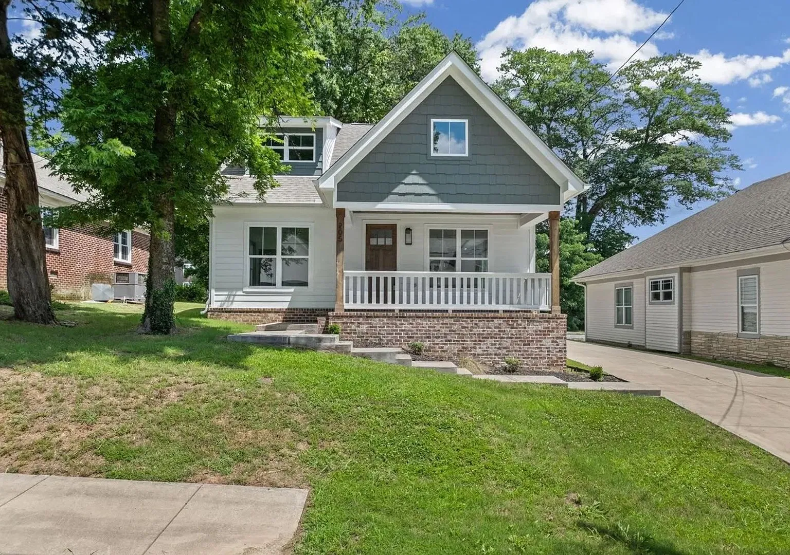 Stunning Home in Jackson Walk! — Photo 1