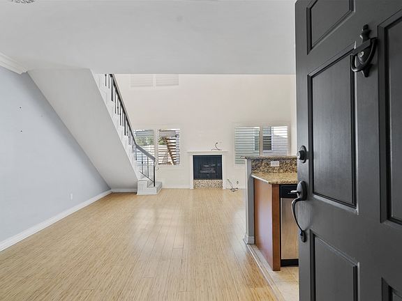 3rd image of 4211 Arch Dr APT 205