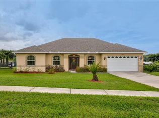 25651 Miss Ollie Dr, Astatula, FL 34705