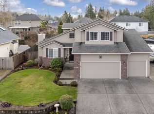 340 SW 37th Ter, Gresham, OR 97080