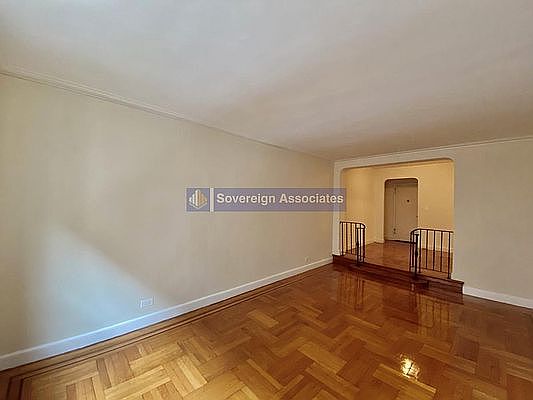 5th image of 100 Arden St APT 3G