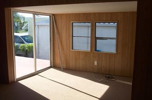 4th image of 2911 Harbor Ln