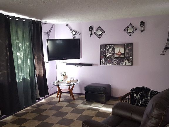 3rd image of 1535 Bower Dr
