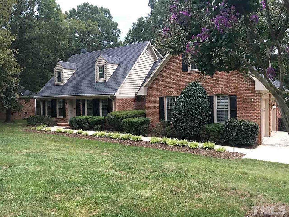 1st image of 523 Clarion Dr