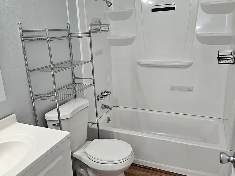 403 Fernbridge Pl — Photo 10