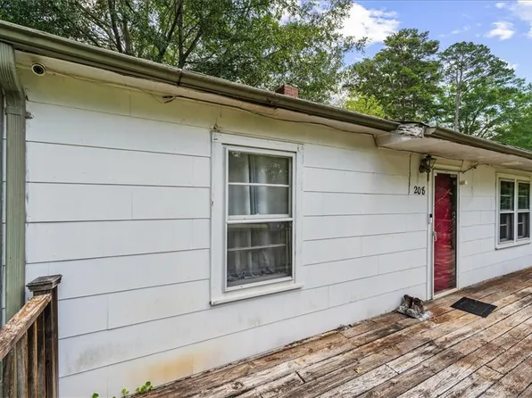 208 Holleman St, Seneca, SC 29678