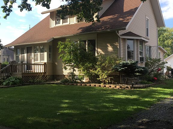 2nd image of 326 E Yeasting St