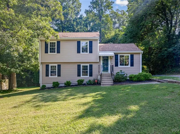 1203 Lemonwood Dr, North Prince George, VA 23860