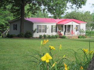 2175 Hewitt Rd, Claremont, NC 28610