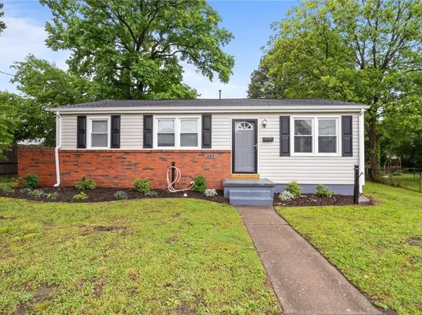 1 Kilbride Ct, Chesapeake, VA 23325