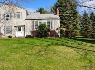 184 Old Farmers Rd, Long Valley, NJ 07853