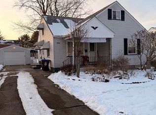 834 Spencer Ave, Sharon, PA 16146