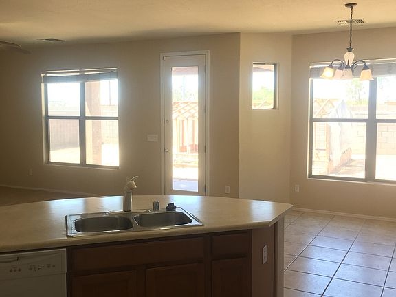 5th image of 4524 W Pleasant Ln