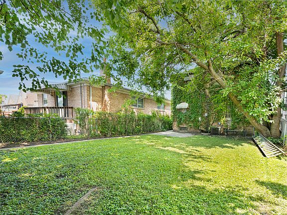 5th image of 5322 N Oak Park Ave