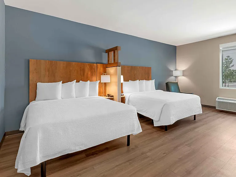 Superior Studio - 2 Full Beds