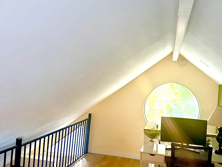 333 N Melrose Dr #H — Photo 10